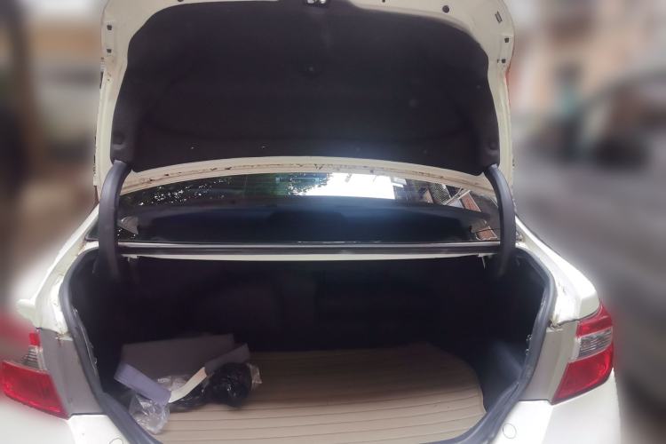 Used Toyota Camry 2012 Luxurious Edition 2.5HG Zunrui
