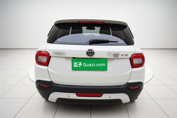 Used Brilliance V3 2016 1.5L Automatic Elite Model
