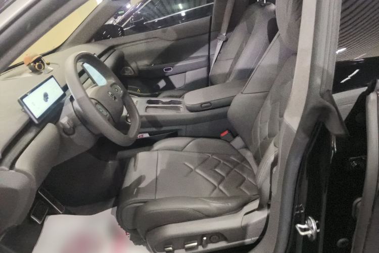 Used Nio ET7 2022 100kWh First Edition Left Front Seat