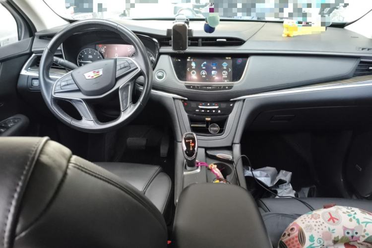 Used Cadillac XT5 2018 28T Four-Wheel Drive Luxury Model
