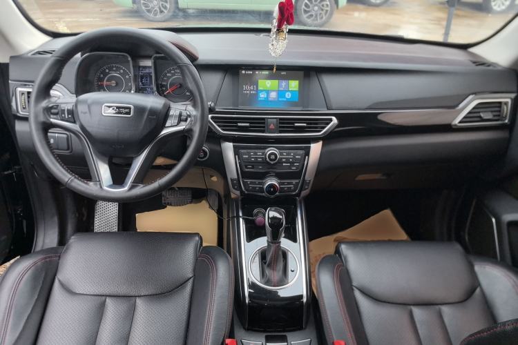 Used Zotye Domy X5 2017 Upgraded Model 1.5T CVT ZhiXian Edition