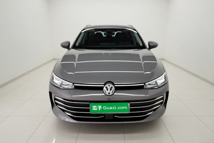Used Volkswagen Passat 2025 Pro 380TSI Dragon Supreme Edition Front