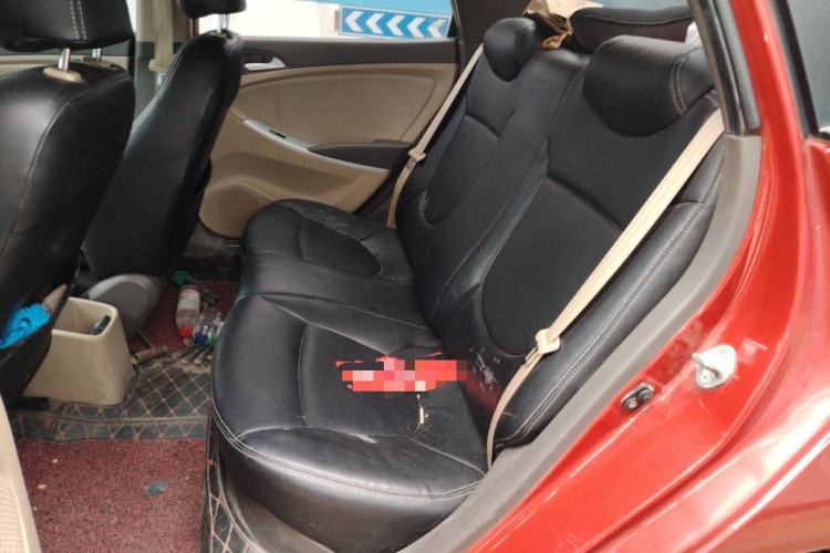 Used Hyundai Verna (older generation) 2010 Sedan 1.4L Manual Comfort GS
