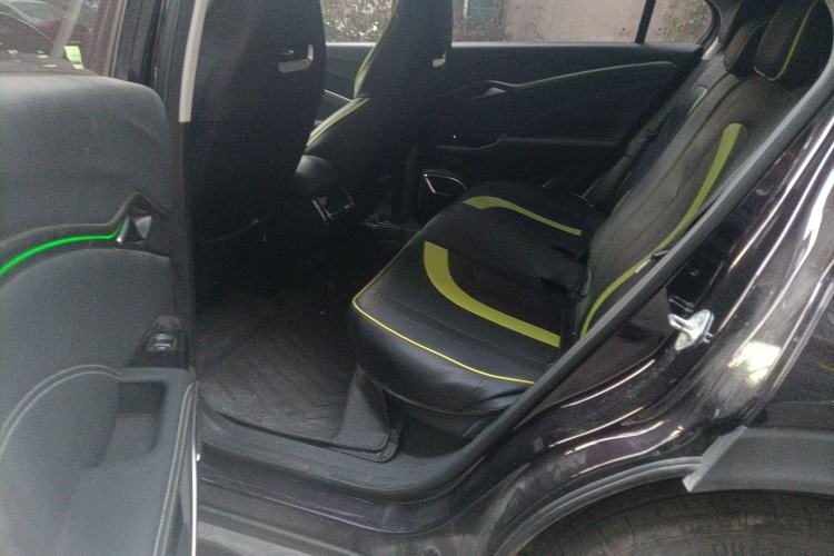 Used NETA U 2021 Pro 610 Industry Custom Edition Left Rear Seat