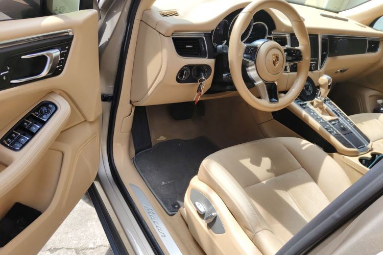 Used Porsche Macan 2014 Macan 2.0T