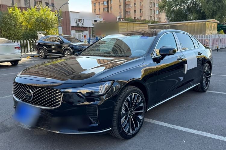 Used Volvo S90 2026 B5 Zhiyuan Luxury Edition