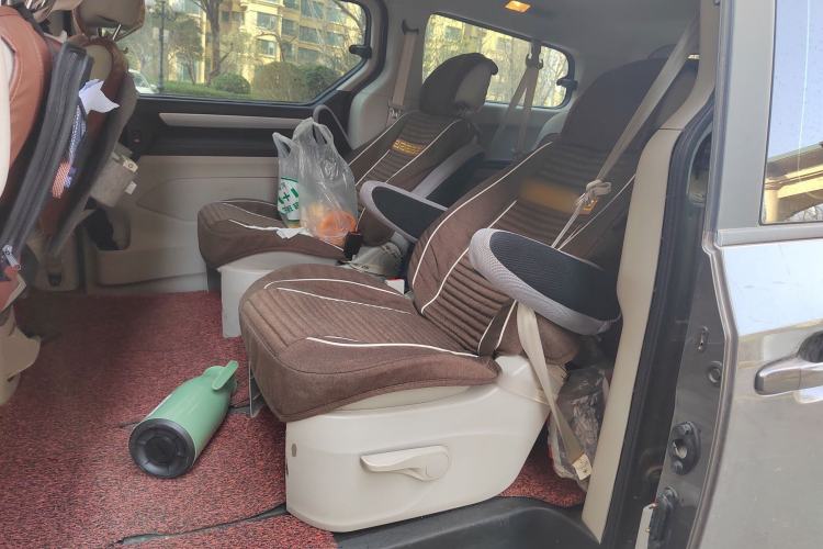 Used SAIC MAXUS G10 2015 2.0T Automatic Anniversary Edition