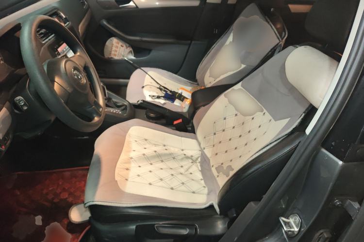 Used Volkswagen Sagitar 2012 1.6L Automatic Comfort Edition
