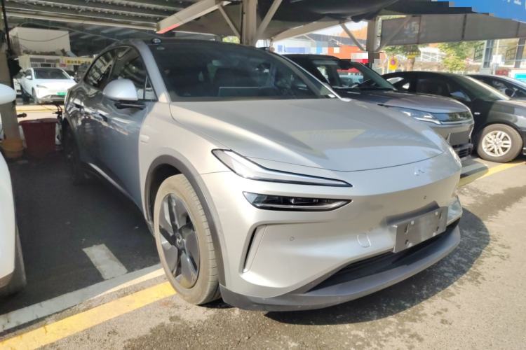 Used ONVO L60 2024 60 kWh Rear-Drive Version