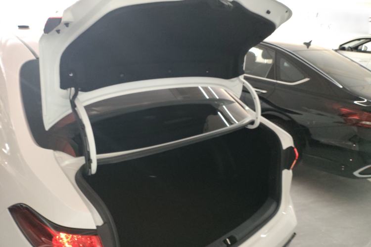 Used Toyota Levin 2023 Smart Electric Hybrid Dual-Engine 1.8L Sport Edition