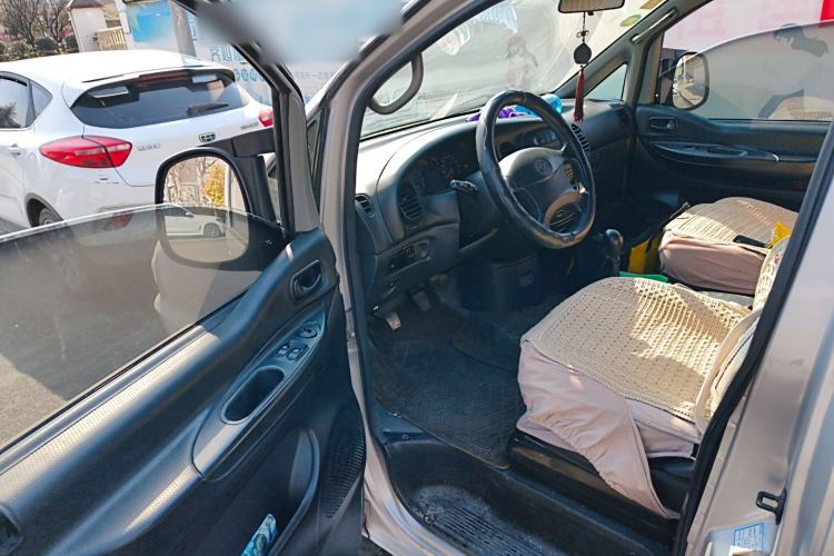 Used JAC Group Refine 2011 2.0L Shuttle Gasoline Comfort Edition HFC4GA3
