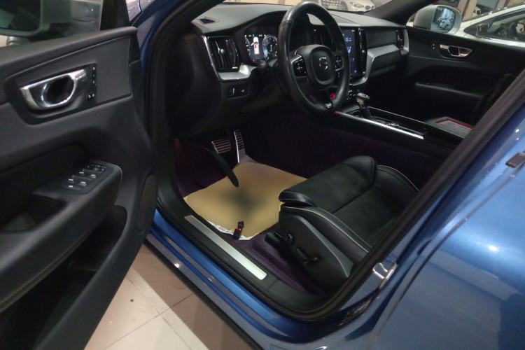 Used Volvo XC60 2018 T5 4x4 Smart & Sporty Edition