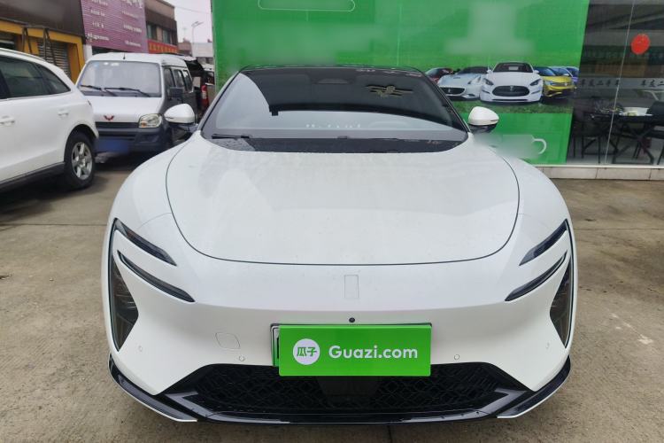 Used Avatr 06 2025 Pro Range-Extended Edition Front