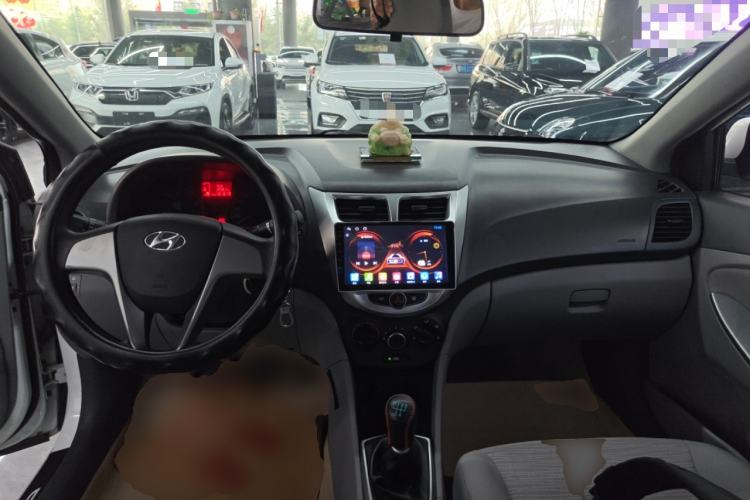 Used Hyundai Verna (older generation) 2016 1.4L Manual Smart GLS Trim