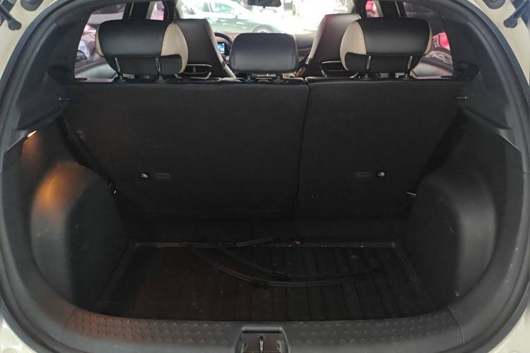 Used BYD Dolphin 2023 420 km Fashion Edition
