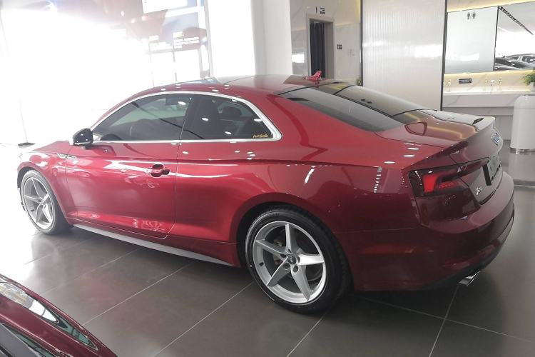 Used Audi A5 2017 Coupe 40 TFSI Fashion Model
