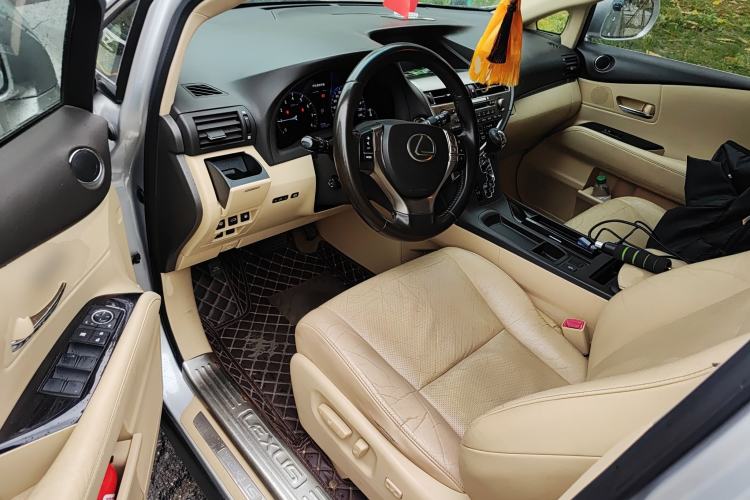 Used Lexus RX Classic 2012 270 Elegant Edition
