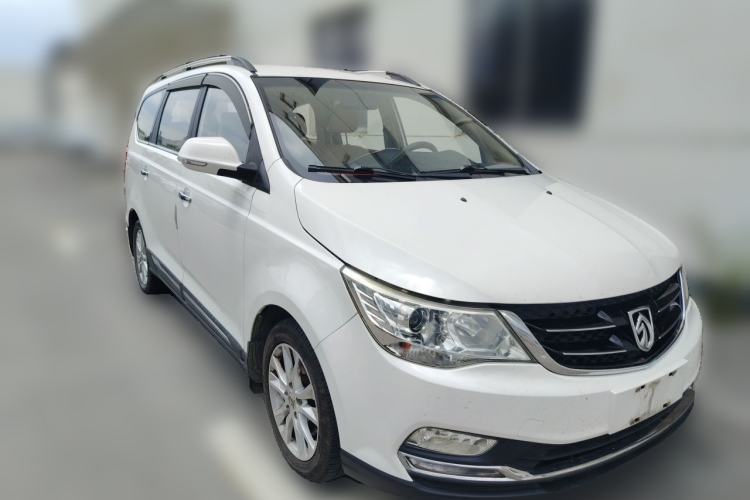 Used Baojun 730 2016 1.5L Manual Comfort Version 7 Seats China V Emission Standard

