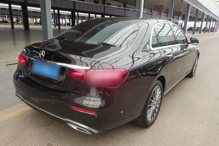 Used Mercedes-Benz E-Class 2023 E 260 L
