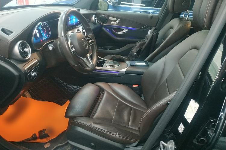 Used Mercedes-Benz GLC 2020 Facelift GLC 260 L 4MATIC Luxury Edition
