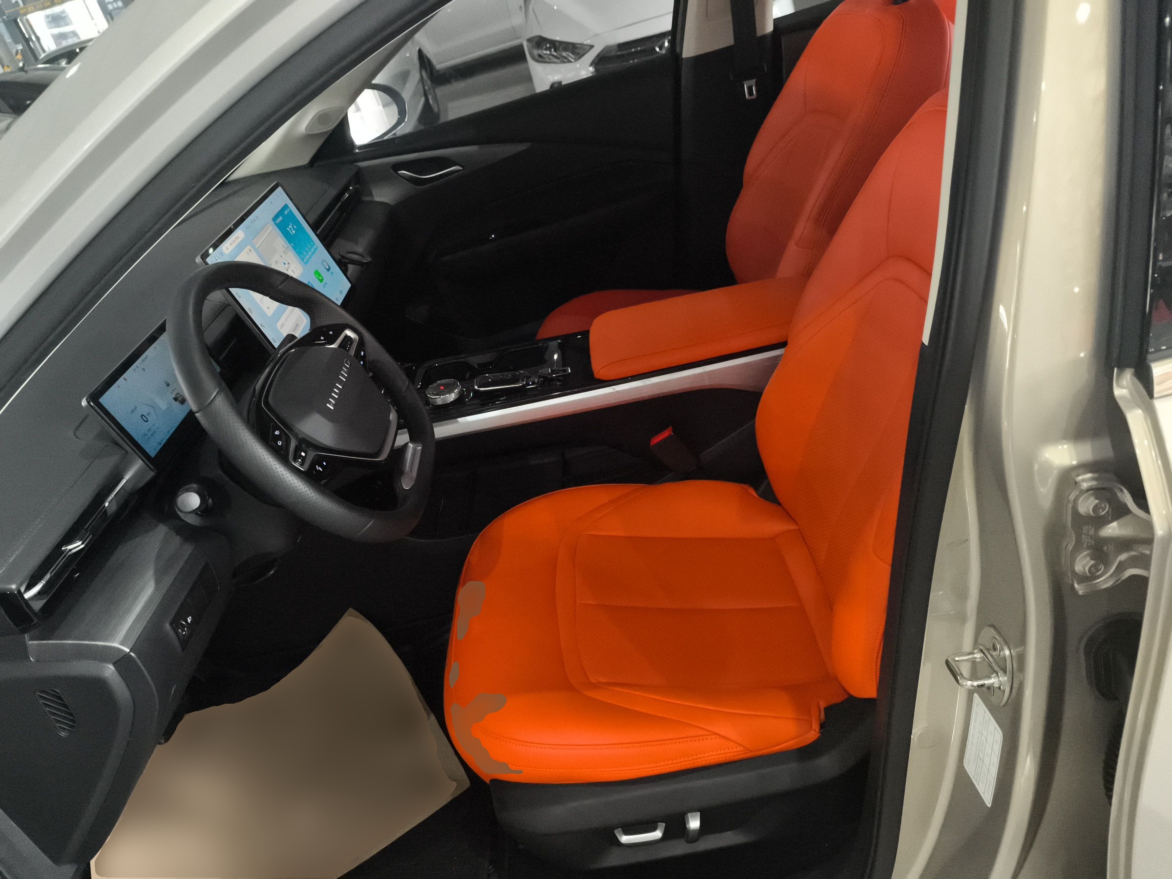 المقاعد الأمامية داخل السيارة