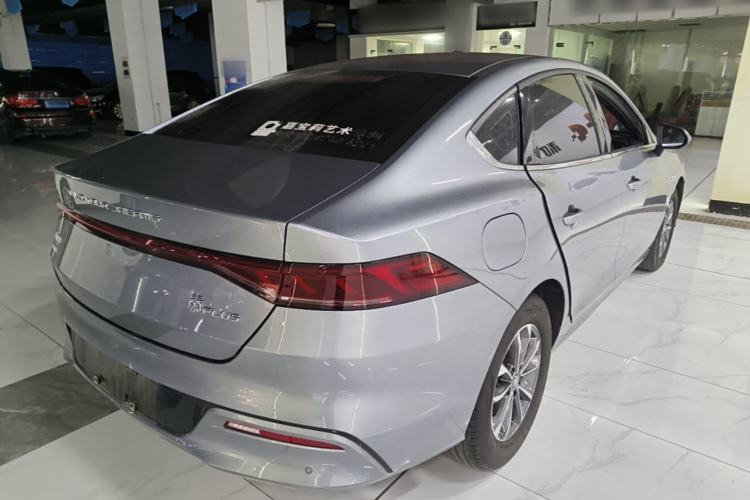 Used BYD Qin PLUS 2024 HONOR Edition DM-i 55KM Leading Model
