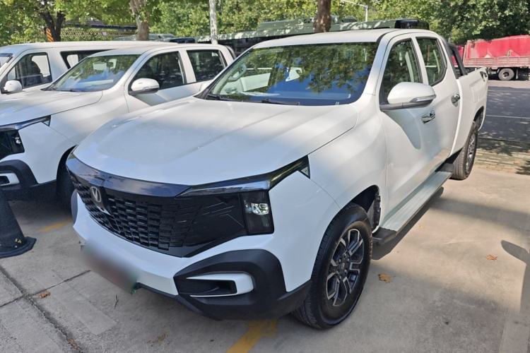 Used Changan Hunter 2024 Warrior Edition Luxury Model Dual-Motor All-Wheel Drive with Extra-Long Cargo Box