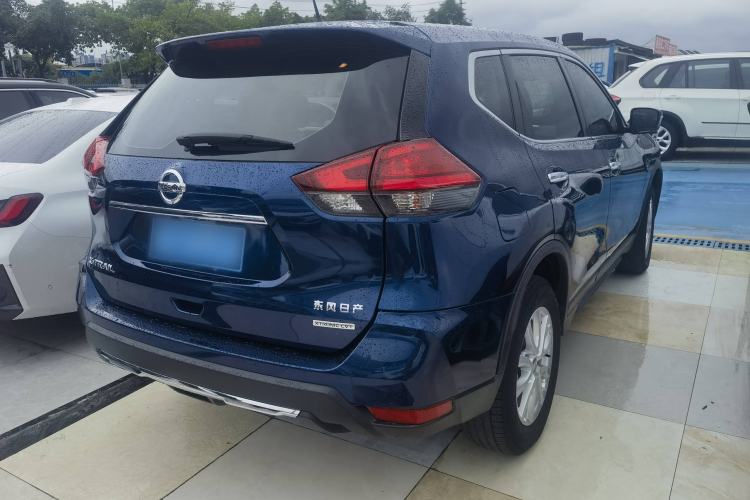 Used Nissan X-Trail 2019 2.0L CVT Smart Connect Comfort Edition 2WD
