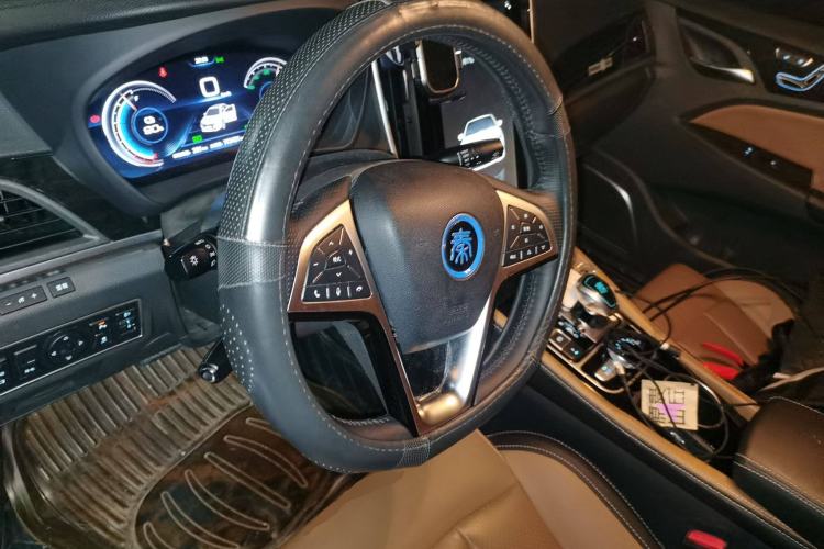 Used BYD Qin New Energy 2018 Qin EV450 Smart Connect Prestige Model
