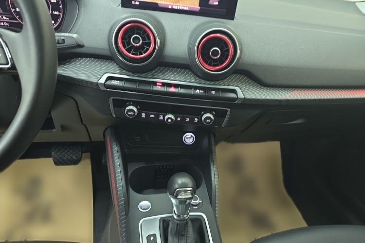 Used Audi Q2L e-tron 2019 Q2L e-tron Pure Electric Smart Enjoyment Model
