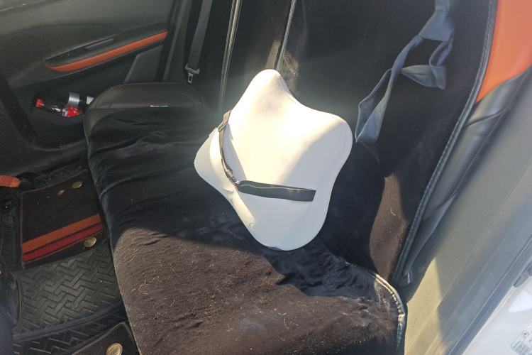 Used Changan UNI-V 2022 1.5T Prestige Version