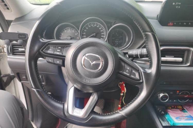 Used Mazda CX-5 2017 2.0L Automatic 2WD Smart Enjoyment Version China VI Standard Steering Wheel