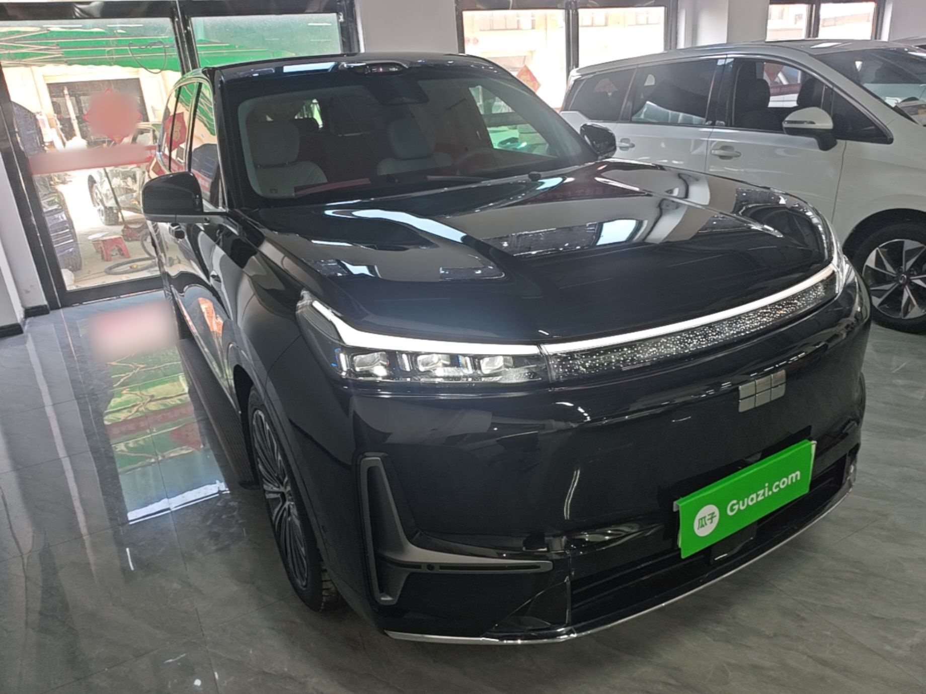 Geely Galaxy M9 2025 Model 210km Four-Wheel-Drive Leading Edition — снимка 3