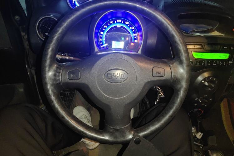 Used BYD F0 2011 Shangku Edition 1.0L XuanKu Model