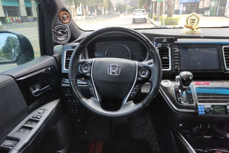 Used Honda Elysion 2019 2.0L Hybrid Supreme Edition