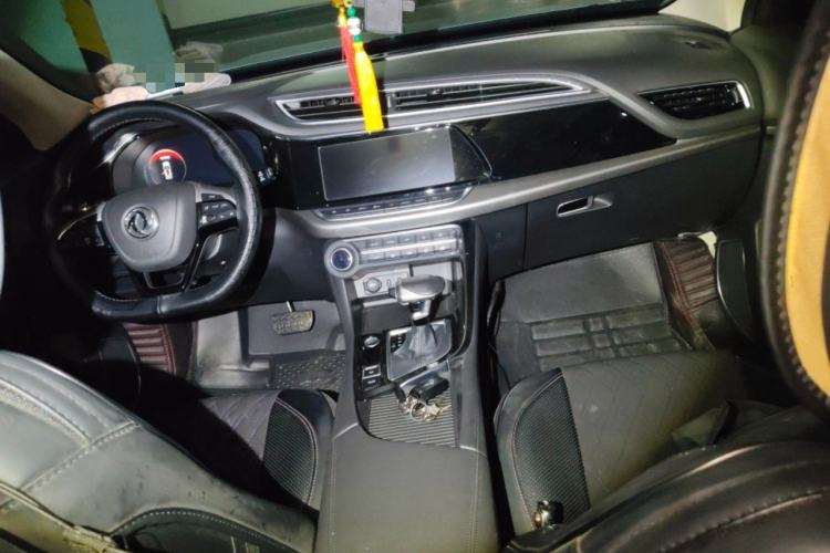 Used Dongfeng Aeolus AX7 2019 1.6T Automatic AI Navigation Model China V Standard Center Console