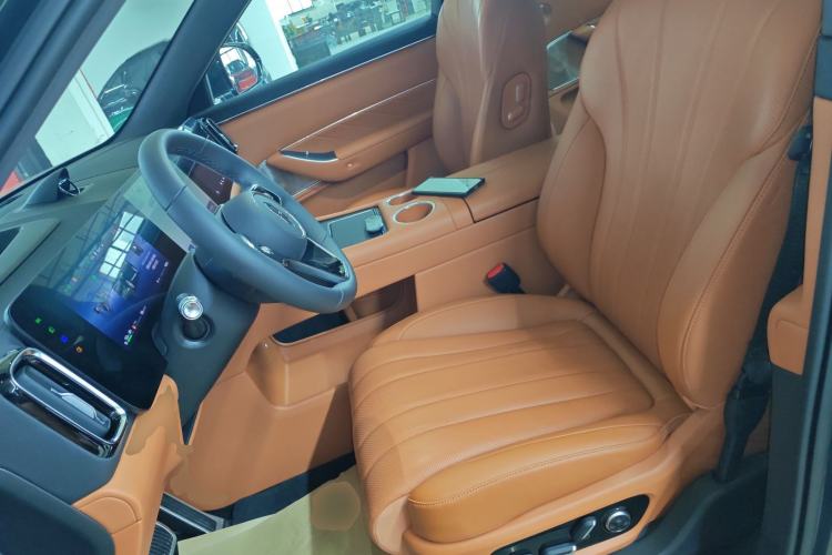 Used Hima AITO M8 2025 Extended-Range Ultra Version 53.4 kWh 5-Seater Edition