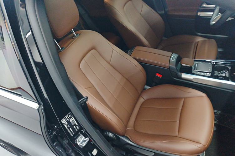 Used Mercedes-Benz GLB 2024 GLB 220 Dynamic Edition
