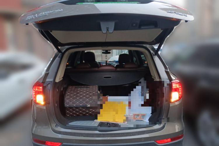 Used Buick Envision 2016 20T Four-Wheel Drive Luxury Model Trunk