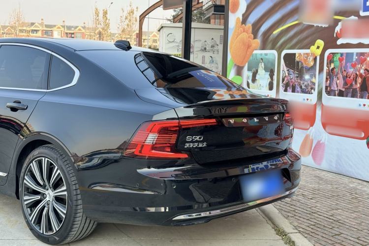 Used Volvo S90 2024 B5 Luxury Smart Edition