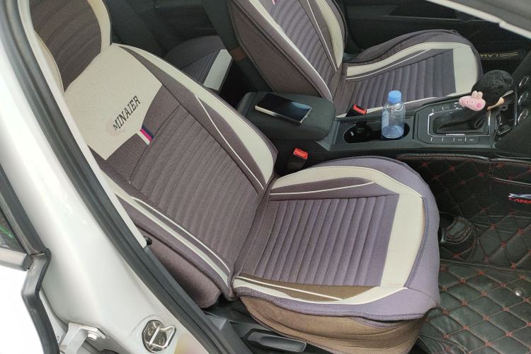 Used Volkswagen Lamando 2018 230TSI DSG Fashion Edition Right Front Seat