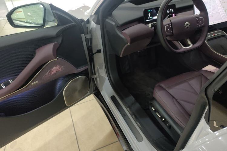 Used Nio ET5T 2025 75 kWh Touring