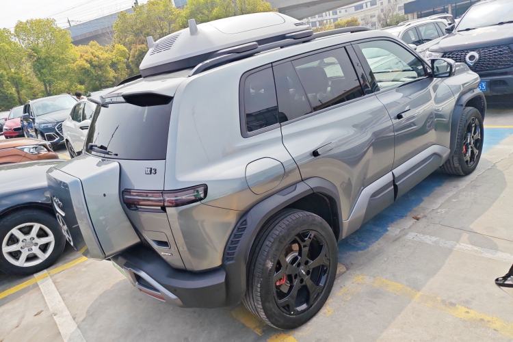 Used Formula Leopard Titanium 3 2025 501 km Four-Wheel Drive Drone Edition