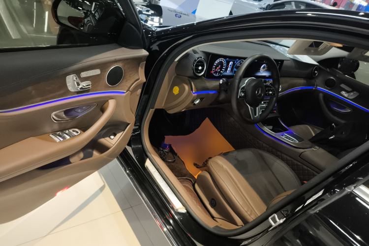 Used Mercedes-Benz E-Class 2019 E 300 L Luxury Model
