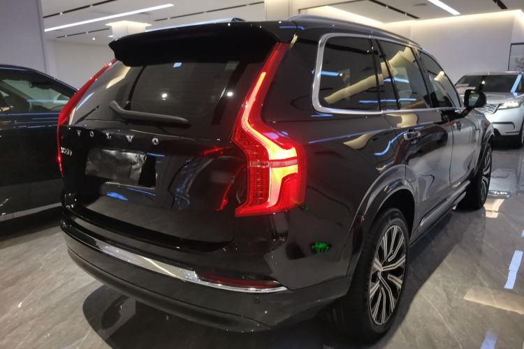 Used Volvo XC90 2023 B5 SmartDrive Luxury Edition 7 Seats