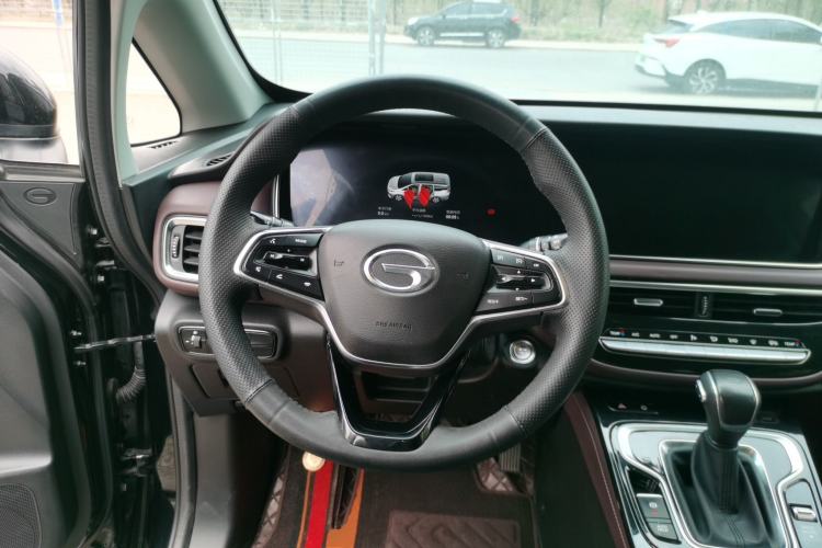 Used GAC Trumpchi M6 2023 PRO 270T DCT Luxury Edition Steering Wheel