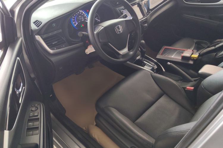 Used Honda Crider 2015 1.8L automatic comfort version Driver Seat