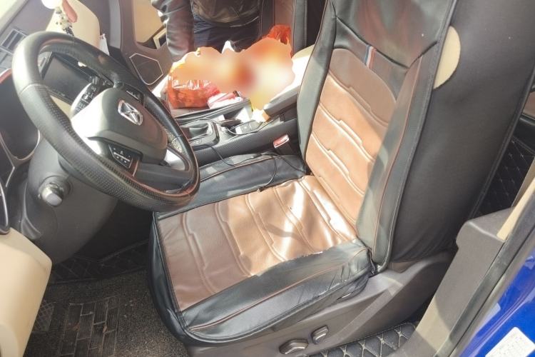 Used JMC Yusheng S330 2016 1.5L GTDi Automatic Two-Wheel Drive Flagship Edition Left Front Seat