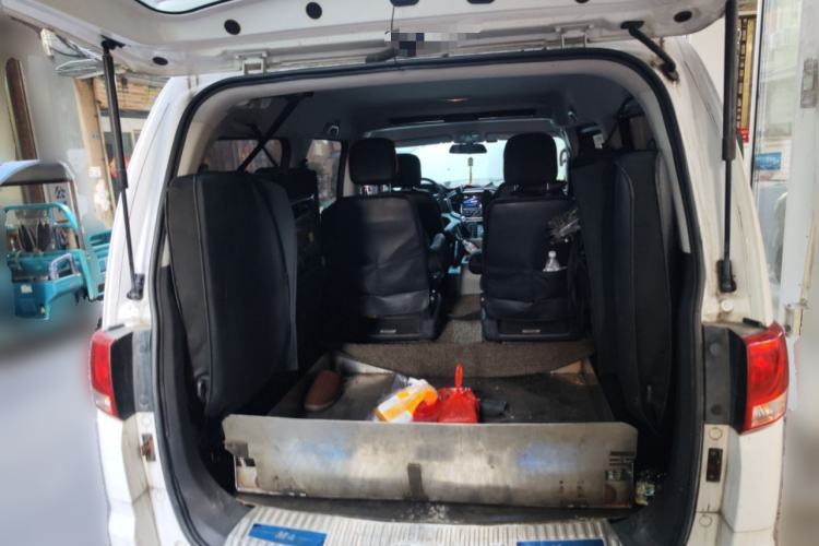 Used JAC Refine M4 2016 2.0L Manual Luxury Version
