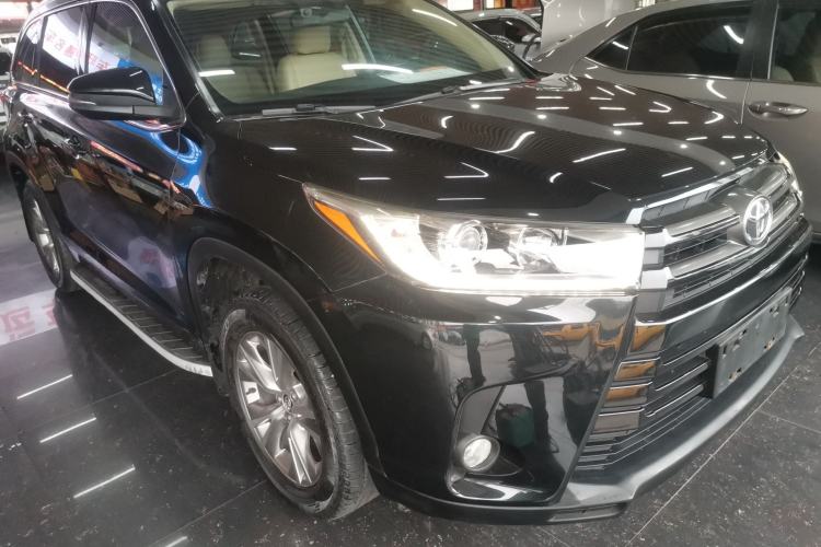 Used Toyota Highlander 2018 2.0T Two-Wheel Drive Elite Version 5 Seats China VI Standard